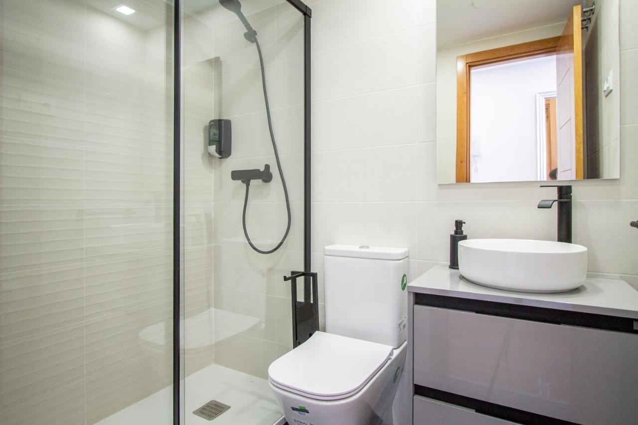 Apartamentos Castilla Luz Business Madryt Zewnętrze zdjęcie