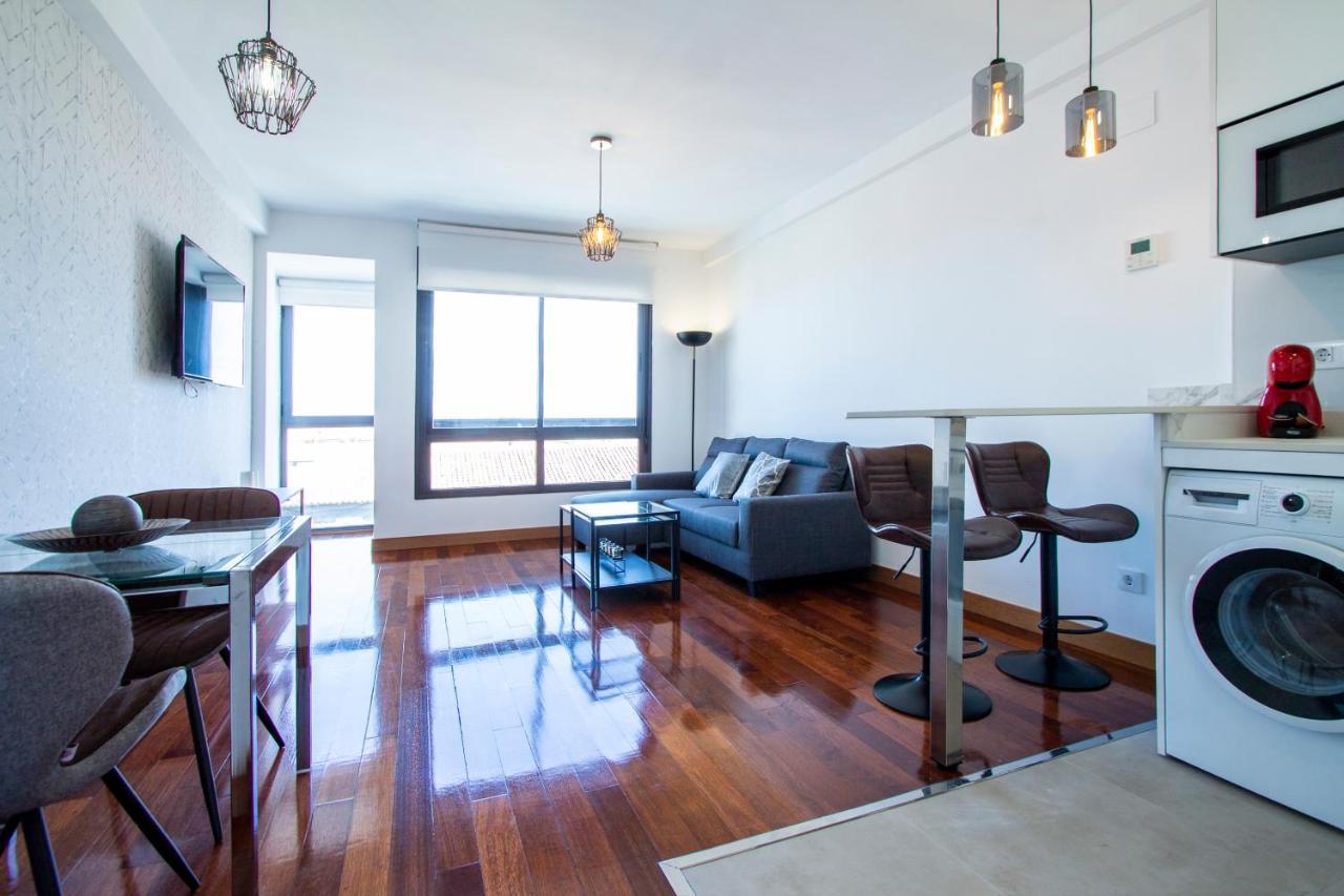 Apartamentos Castilla Luz Business Madryt Zewnętrze zdjęcie