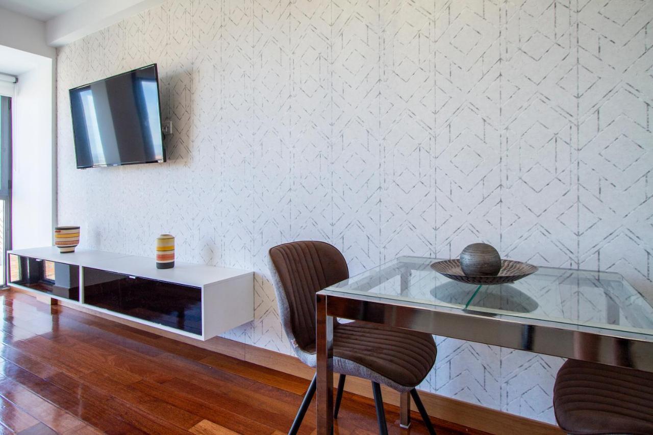 Apartamentos Castilla Luz Business Madryt Zewnętrze zdjęcie