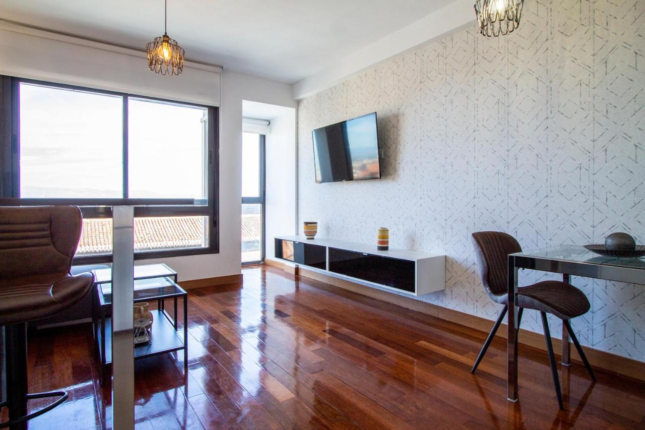 Apartamentos Castilla Luz Business Madryt Zewnętrze zdjęcie