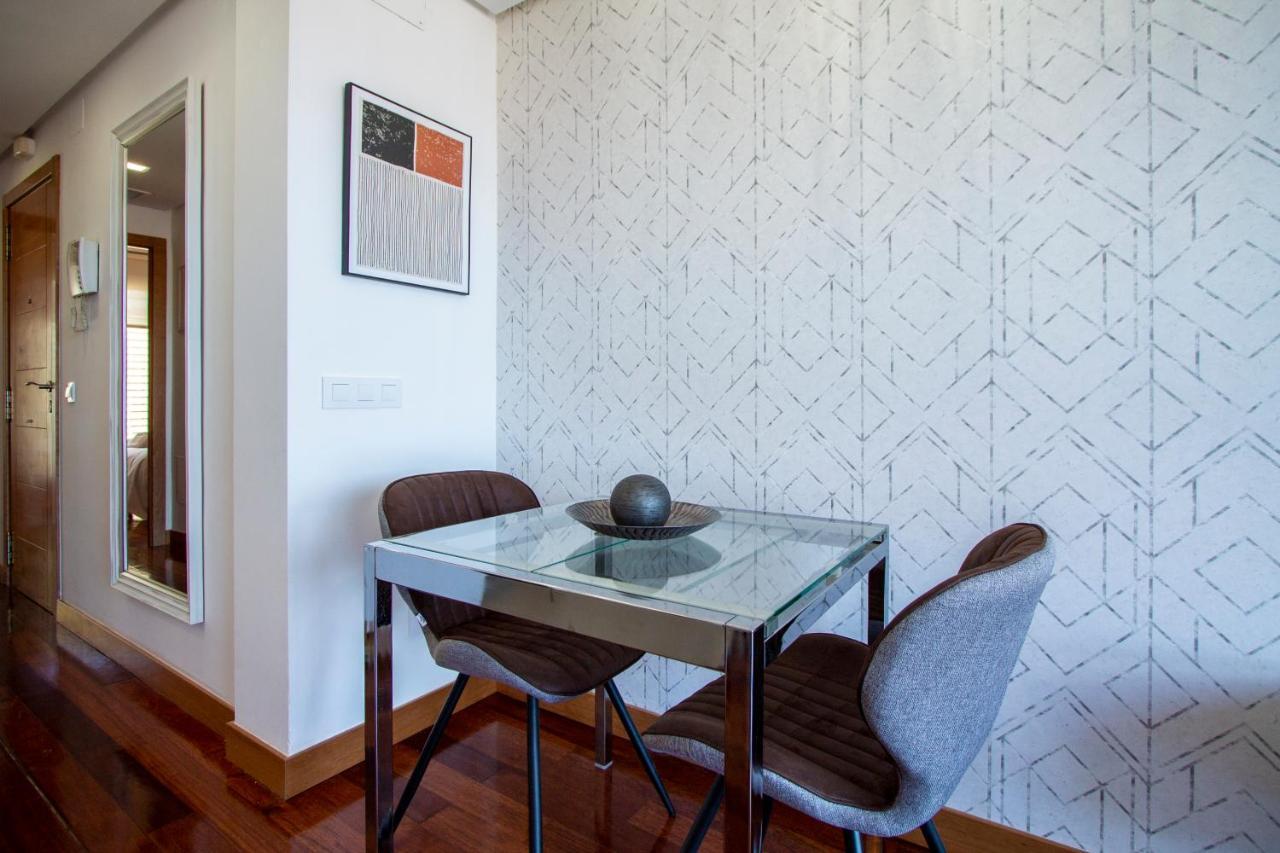 Apartamentos Castilla Luz Business Madryt Zewnętrze zdjęcie