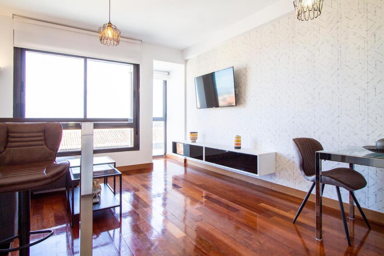 Apartamentos Castilla Luz Business Madryt Zewnętrze zdjęcie